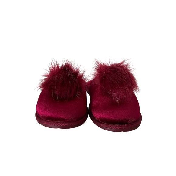 FARYLROBIN Pom Pom Velvet Slippers Sz 7 Burgundy Wine Grandma Mom Retro NWT - Picture 2 of 6